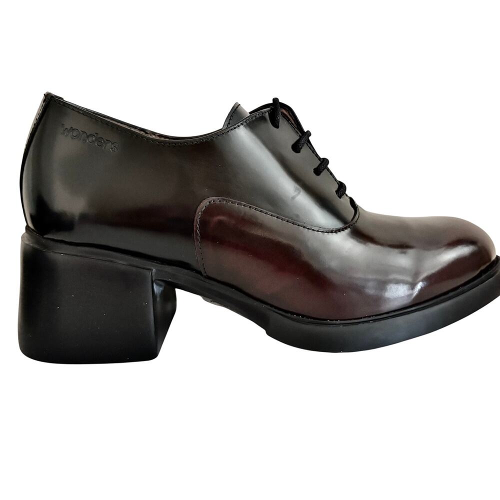 NWT Wonders Spain Patent Leather Oxford Block Heel Shoes Lace Up Academia Preppy